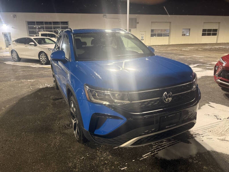 2023 Volkswagen Taos SEL 4Motion