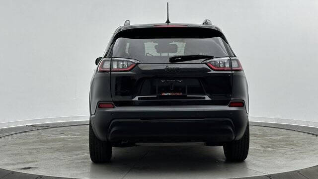 2023 Jeep Cherokee Altitude Lux