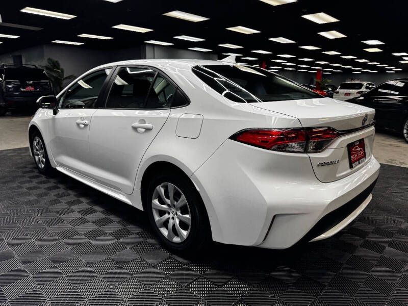 2020 Toyota Corolla LE