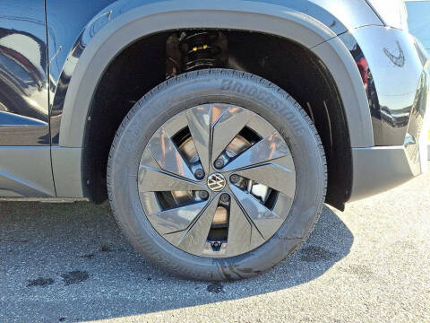 2025 Volkswagen Taos S