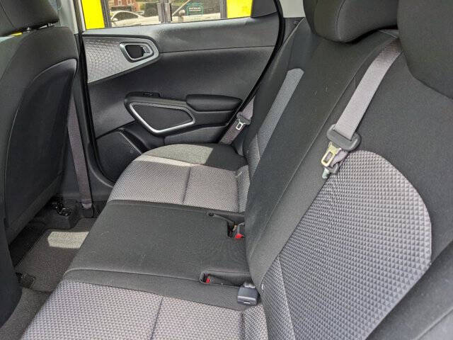 2021 Kia Soul 14