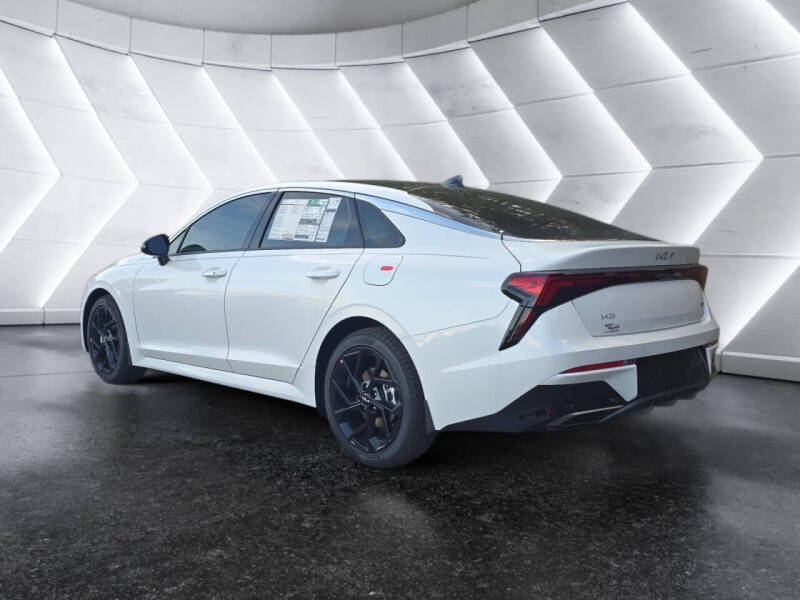 2026 Kia K5