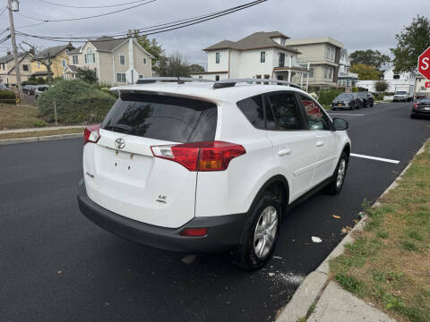 2013 Toyota RAV4 LE