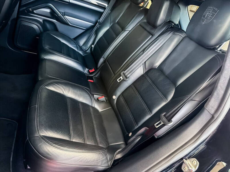 2014 Porsche Cayenne Turbo S