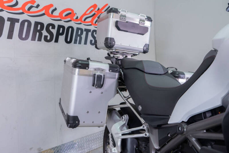 2016 Ducati Multistrada 1200 Enduro