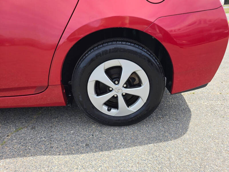 2012 Toyota Prius Two