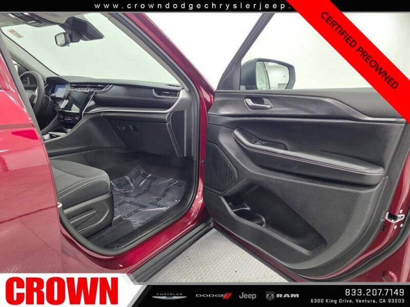 2023 Jeep Grand Cherokee Laredo