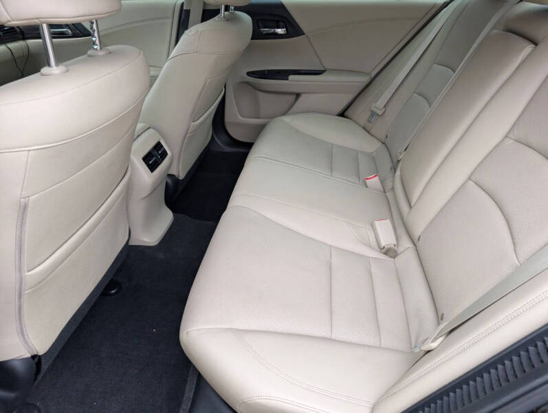 2017 Honda Accord Hybrid Touring