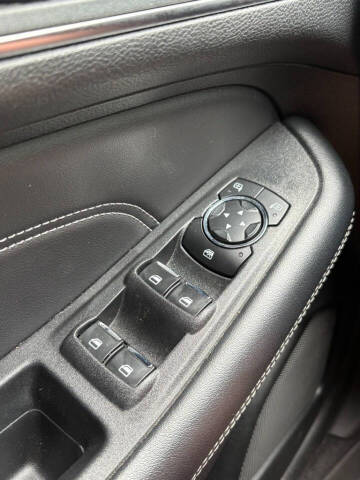 2024 Ford Edge Titanium