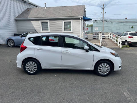 2017 Nissan Versa Note SV