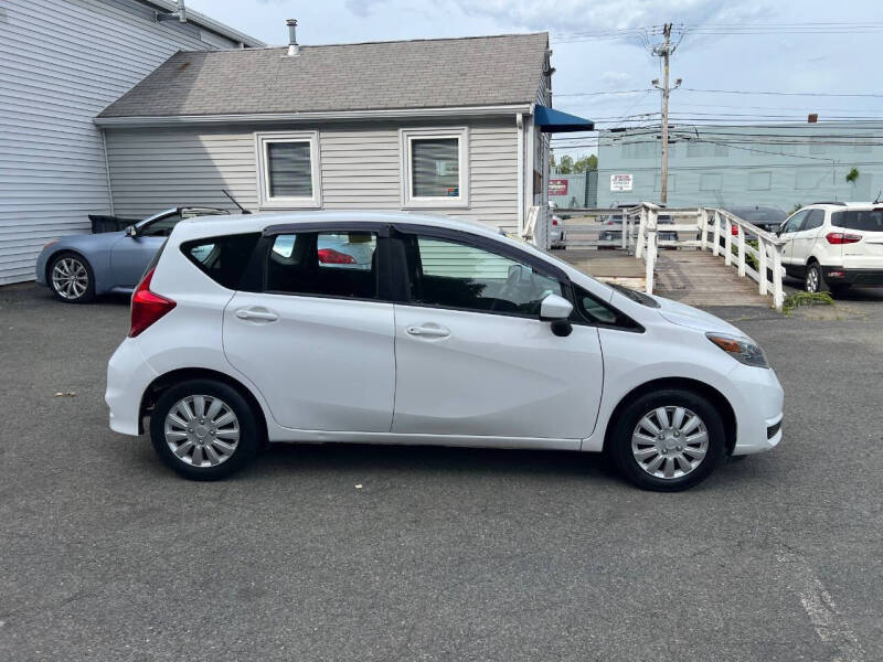 2017 Nissan Versa Note SV