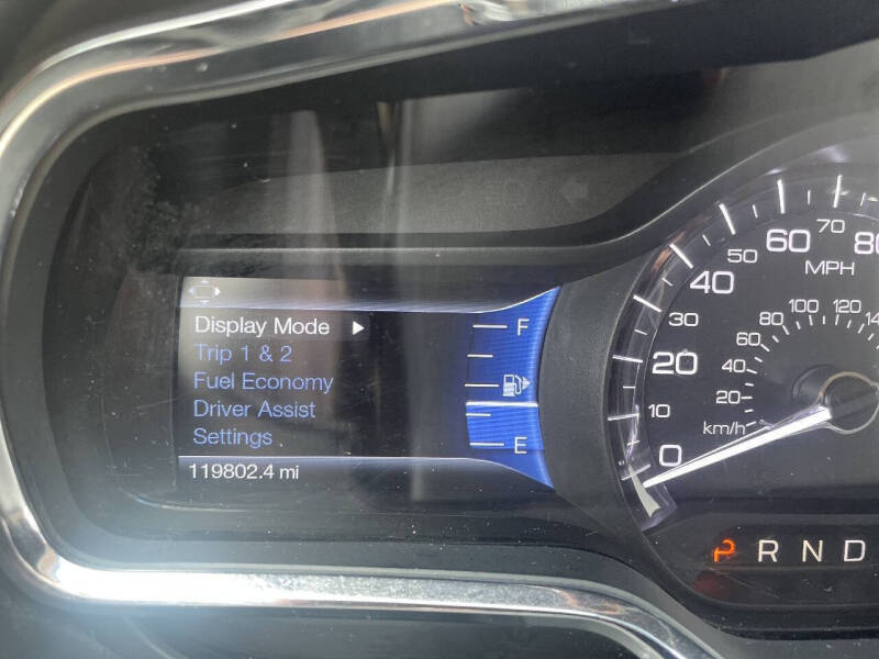 2014 Lincoln MKT