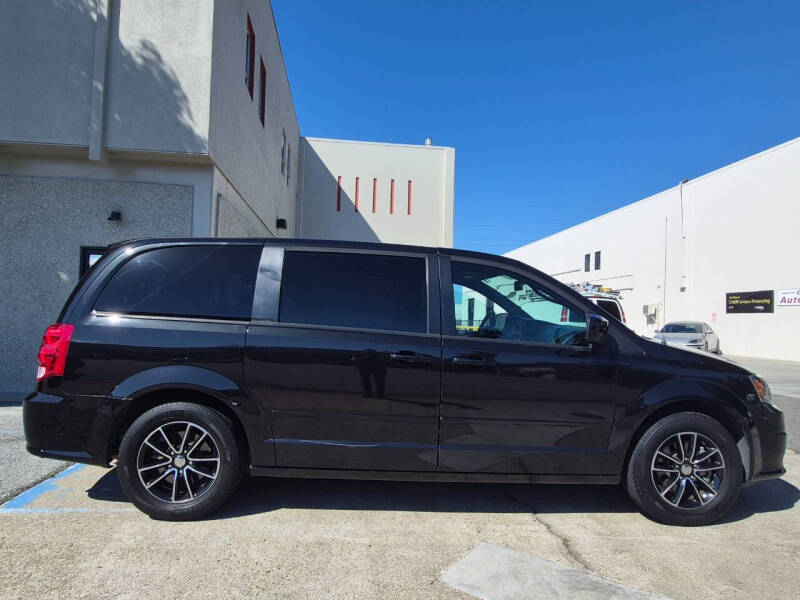 2015 Dodge Grand Caravan SE Plus