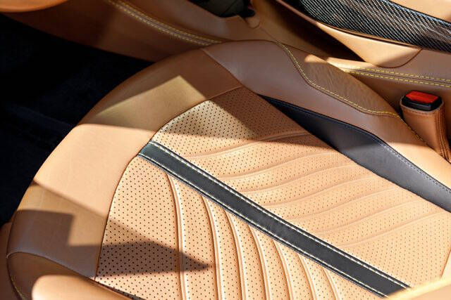 2023 Aston Martin DBX 707