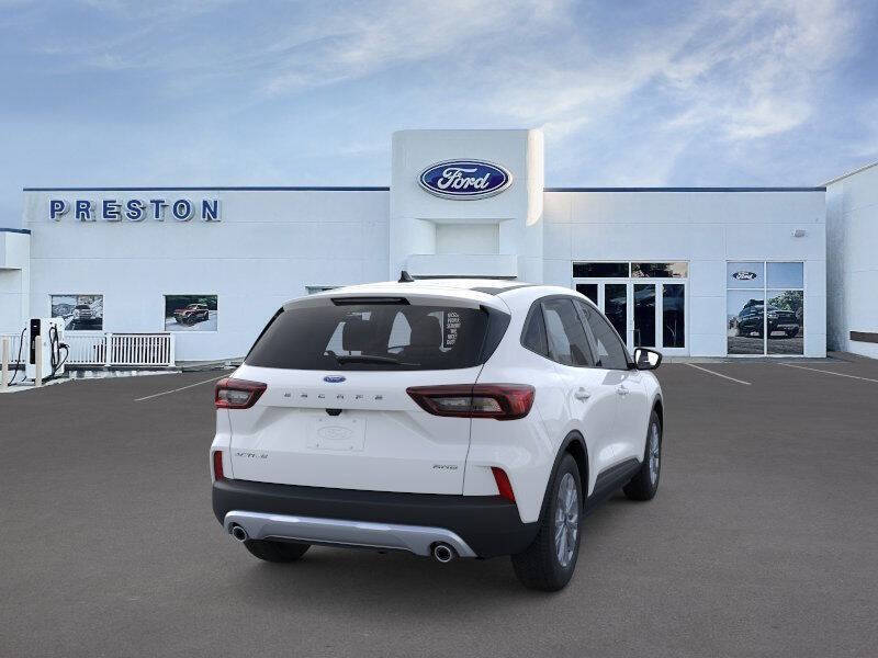 2025 Ford Escape Active
