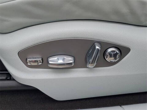 2020 Porsche Macan S