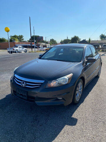 2012 Honda Accord for sale at Gator's Auto Sales in Garland TX