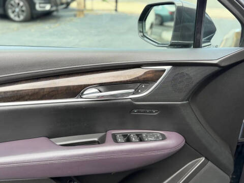 2017 Cadillac XT5 Premium Luxury