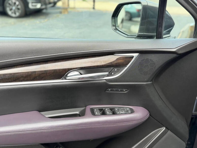 2017 Cadillac XT5 Premium Luxury