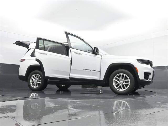 2022 Jeep Grand Cherokee L Laredo