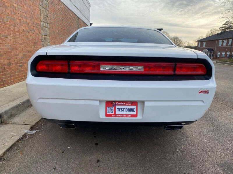 2012 Dodge Challenger SXT