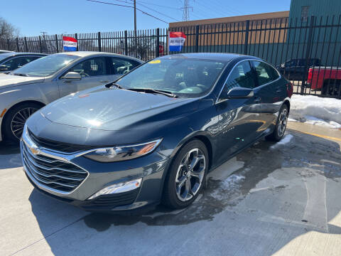 2021 Chevrolet Malibu for sale at Julian Auto Sales in Warren MI