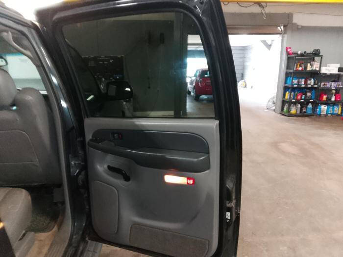 2003 Chevrolet Suburban