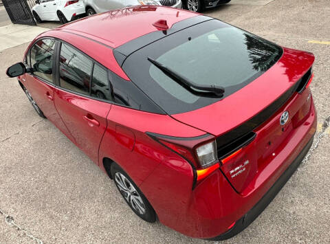 2019 Toyota Prius LE AWD-e
