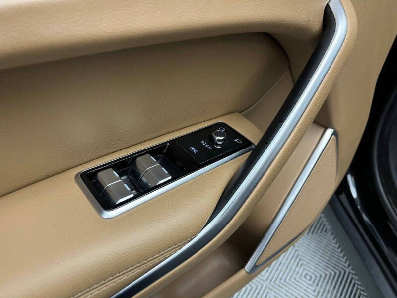 2022 Jaguar F-PACE P250 S