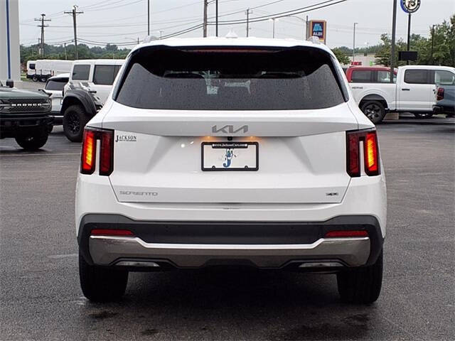 2024 Kia Sorento S