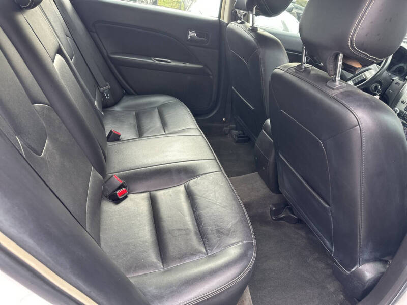 2012 Ford Fusion SEL