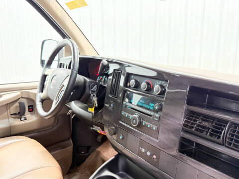 2014 GMC Savana