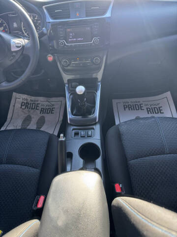 2017 Nissan Sentra SR TURBO