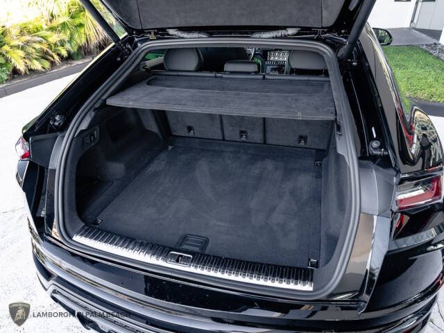 2022 Lamborghini Urus