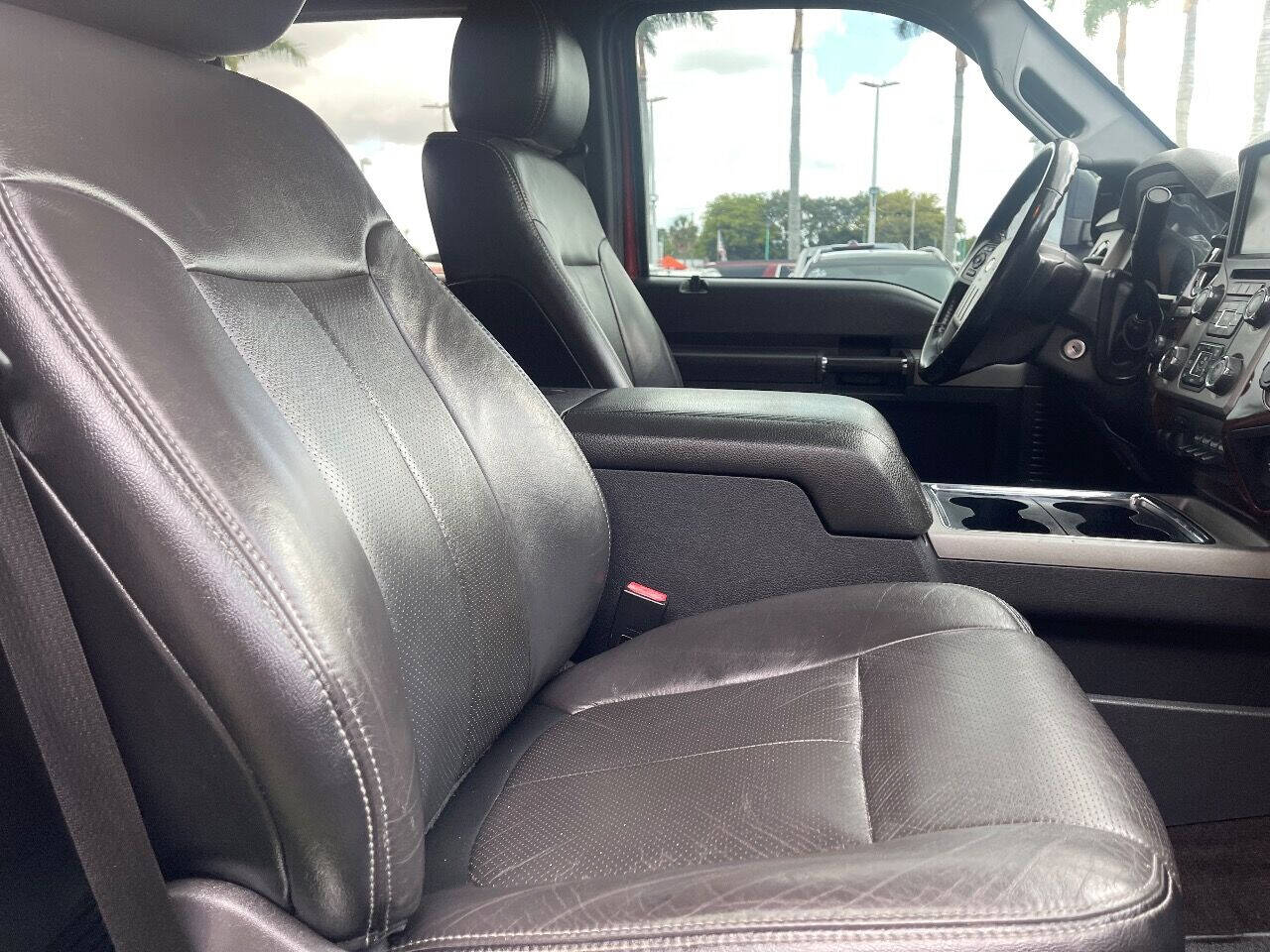 2015 Ford F-250 Super Duty  - $33,900