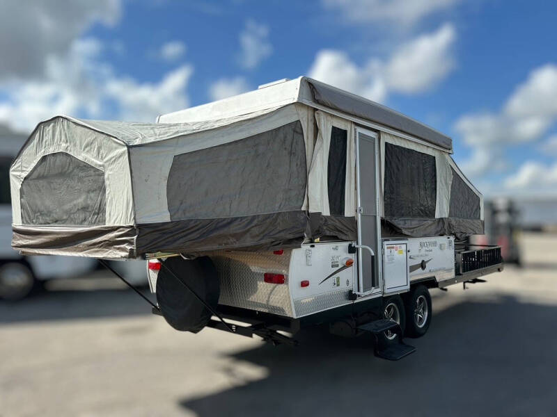 2015 Forest River ROCKWOOD FREEDOM 282XRT