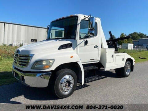 2010 Hino 258