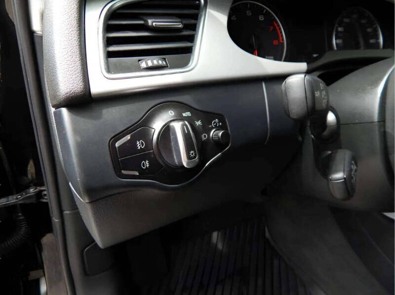 2012 Audi A4 2.0T quattro Premium Plus