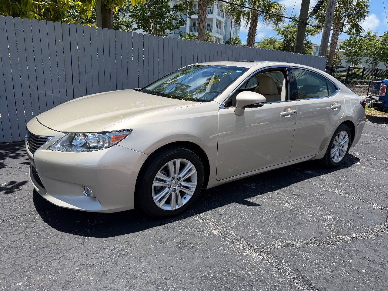 Champagne 2013 Lexus ES 350 Base 4dr Sedan 1