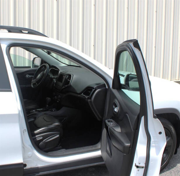 2021 Jeep Cherokee Latitude Plus