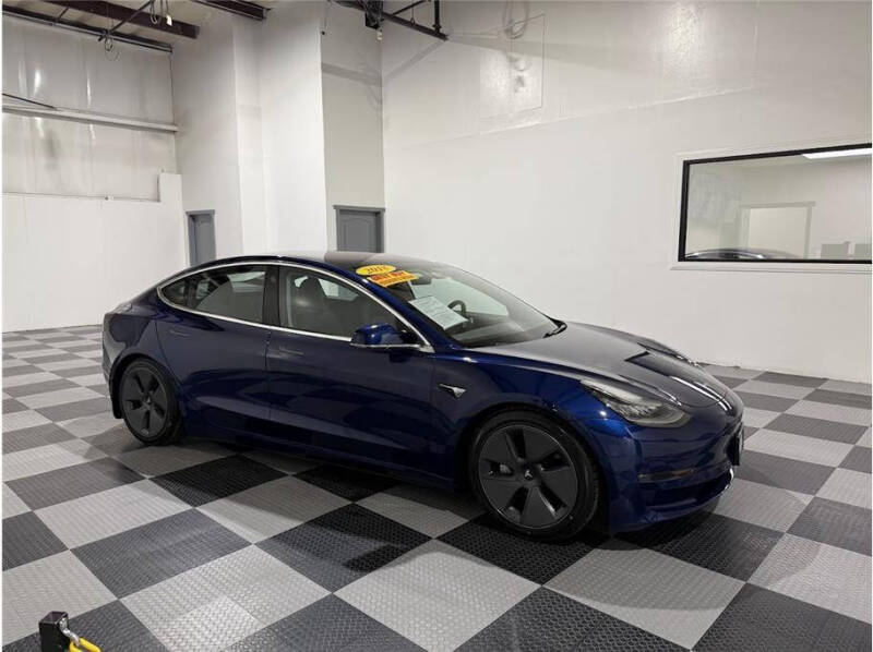 2018 Tesla Model 3 Long Range