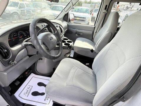 2008 Ford E-Series E-150 XLT
