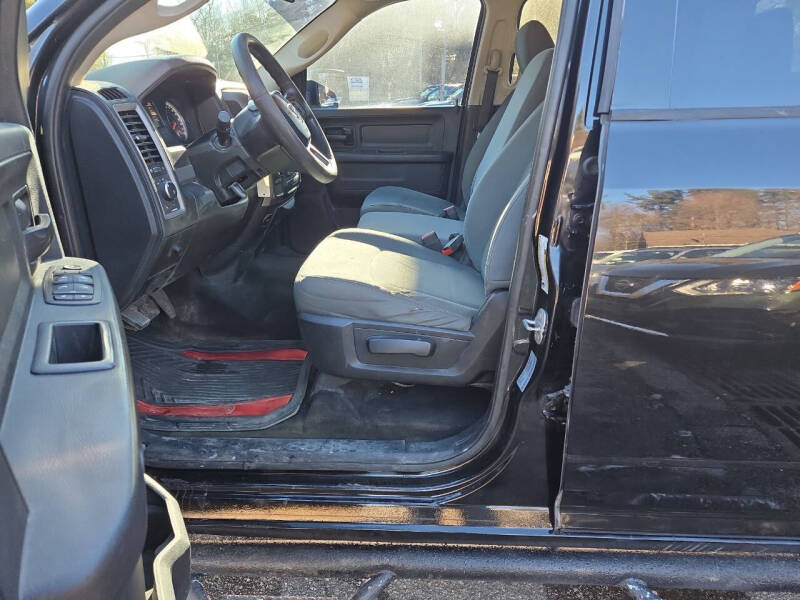 2017 RAM 1500 Express