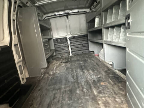 2016 Chevrolet Express 2500