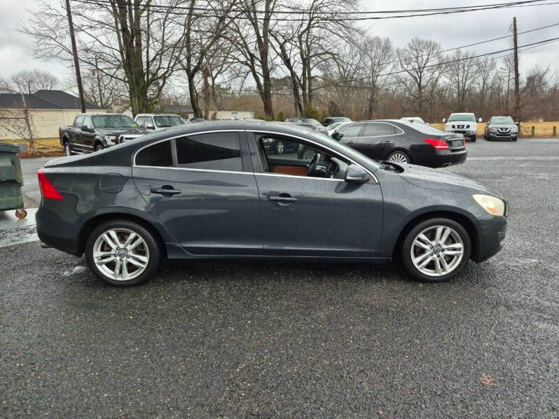 2013 Volvo S60 T5 Premier Plus