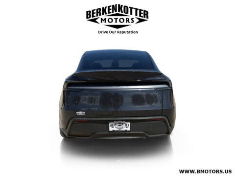 2026 Tesla Model Y Premium