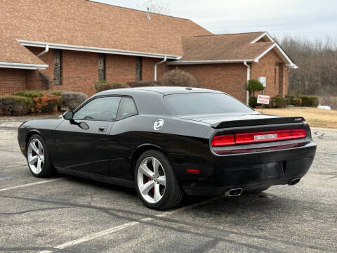 2010 Dodge Challenger SRT8