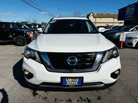 2018 Nissan Pathfinder SL