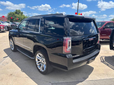 2017 GMC Yukon SLT