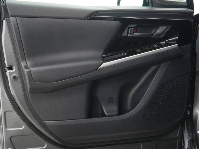 2024 Toyota bZ4X Limited